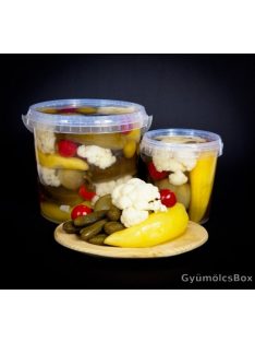 Darabos, vegyes savanyúság, nagy vödör